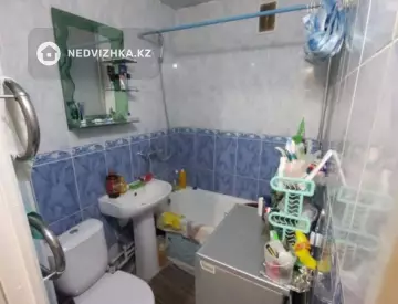 2-комнатная квартира, этаж 4 из 5, 44 м², миниатюра 4