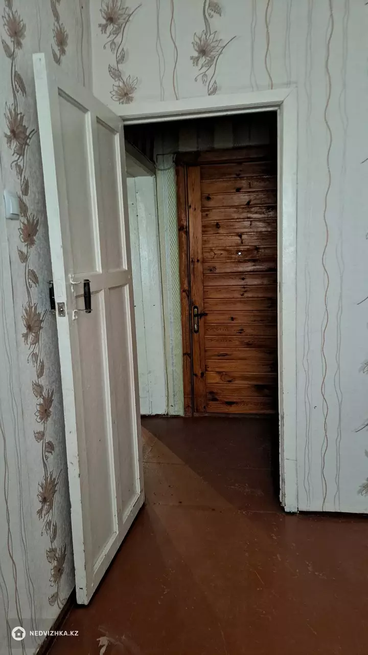 2-комнатная квартира, этаж 1 из 2, 36 м², фотография 2