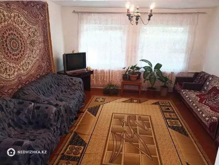 5-комнатный дом, 15 соток, 76 м²