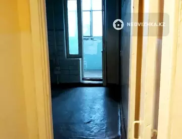 3-комнатная квартира, этаж 2 из 4, 70 м²