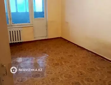 3-комнатная квартира, этаж 2 из 4, 70 м²
