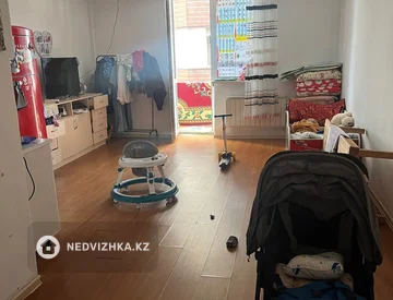 1-комнатная квартира, этаж 4 из 7, 30 м², миниатюра 1