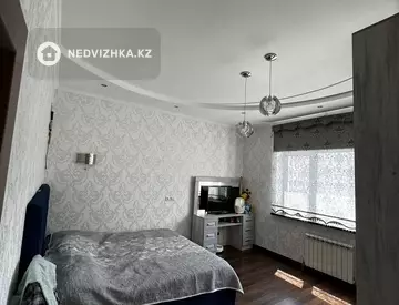 4-комнатная квартира, этаж 5 из 11, 120 м²