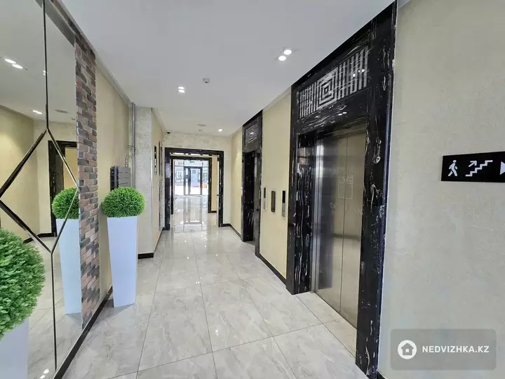 3-комнатная квартира, этаж 11 из 16, 122 м², фотография 3