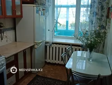 2-комнатная квартира, этаж 1 из 5, 48 м²