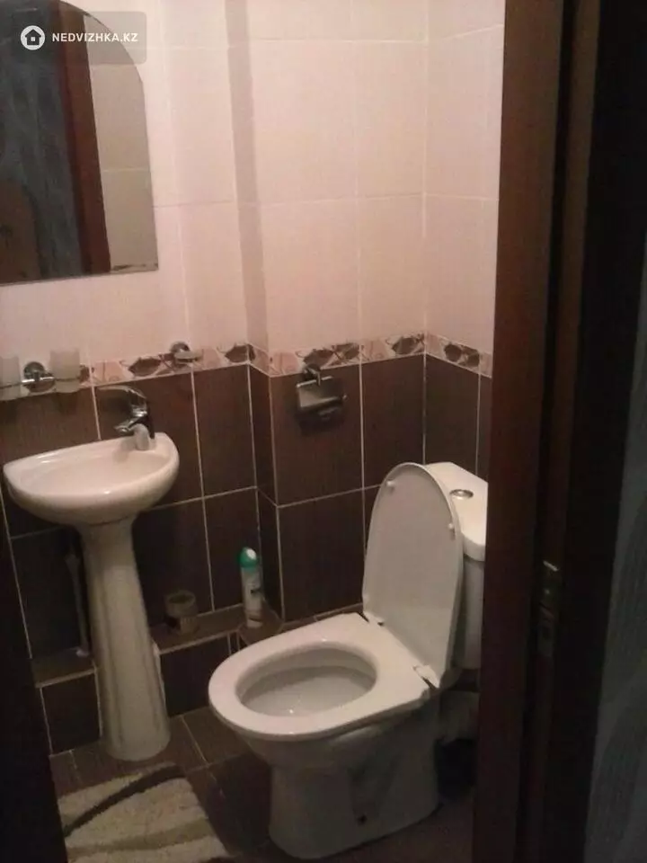 1-комнатная квартира, этаж 14 из 18, 52 м², фотография 3