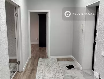 2-комнатная квартира, этаж 3 из 5, 70 м², Посуточно, миниатюра 8