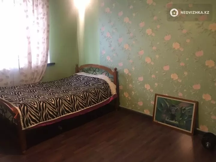 5-комнатный дом, 6 соток, 180 м², фотография 3