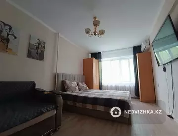 30 м², 1-комнатная квартира, этаж 1 из 5, 30 м², посуточно, изображение - 1