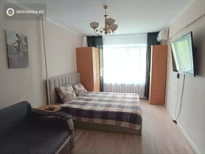 30 м², 1-комнатная квартира, этаж 1 из 5, 30 м², посуточно, изображение - 1