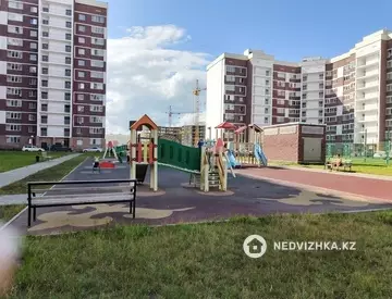 1-комнатная квартира, этаж 12 из 12, 53 м²