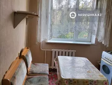 1-комнатная квартира, этаж 3 из 5, 38 м², миниатюра 6