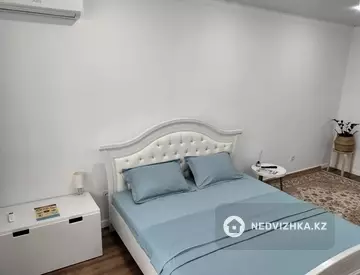 50 м², 1-комнатная квартира, этаж 1 из 5, 50 м², посуточно, изображение - 1