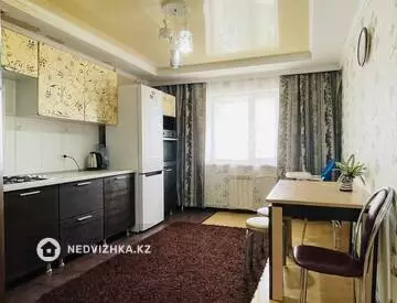 70 м², 2-комнатная квартира, этаж 6 из 6, 70 м², посуточно, изображение - 8