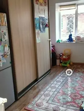 1-комнатная квартира, этаж 1 из 5, 18 м², миниатюра 2