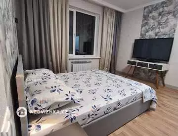 2-комнатная квартира, этаж 1 из 4, 45 м², Посуточно, миниатюра 4