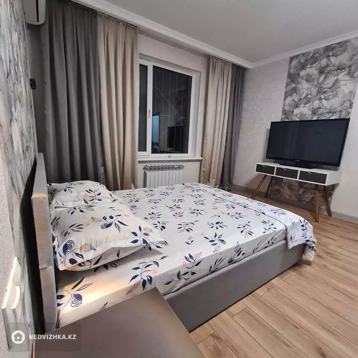 2-бөлмелі пәтер, қабат 1 барлық қабат саны 4, 45 м², Посуточно, 4-фотосурет