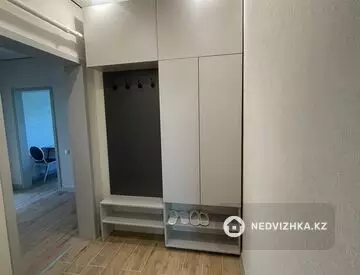 2-комнатная квартира, этаж 1 из 4, 45 м², Посуточно, миниатюра 10