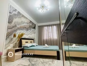 2-комнатная квартира, этаж 3 из 9, 85 м², Посуточно, миниатюра 6