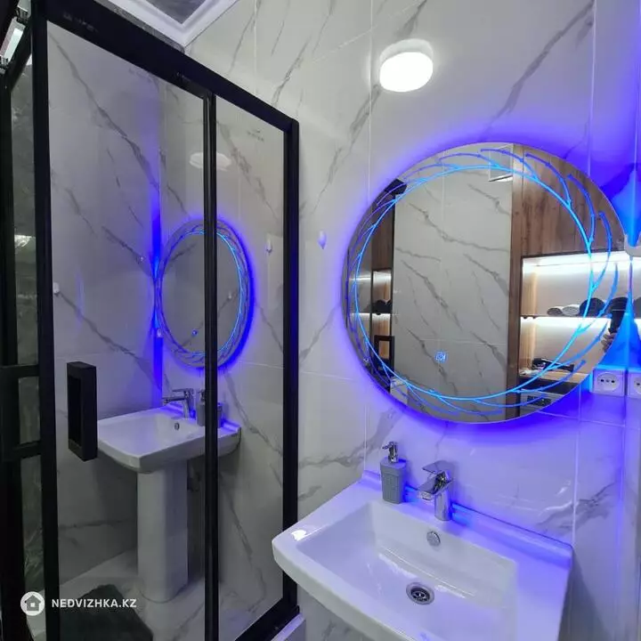 2-бөлмелі пәтер, қабат 12 барлық қабат саны 16, 50 м², Посуточно, 4-фотосурет