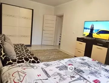 2-комнатная квартира, этаж 1 из 16, 56 м², Посуточно