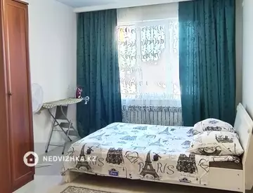 2-комнатная квартира, этаж 1 из 16, 56 м², Посуточно, миниатюра 8