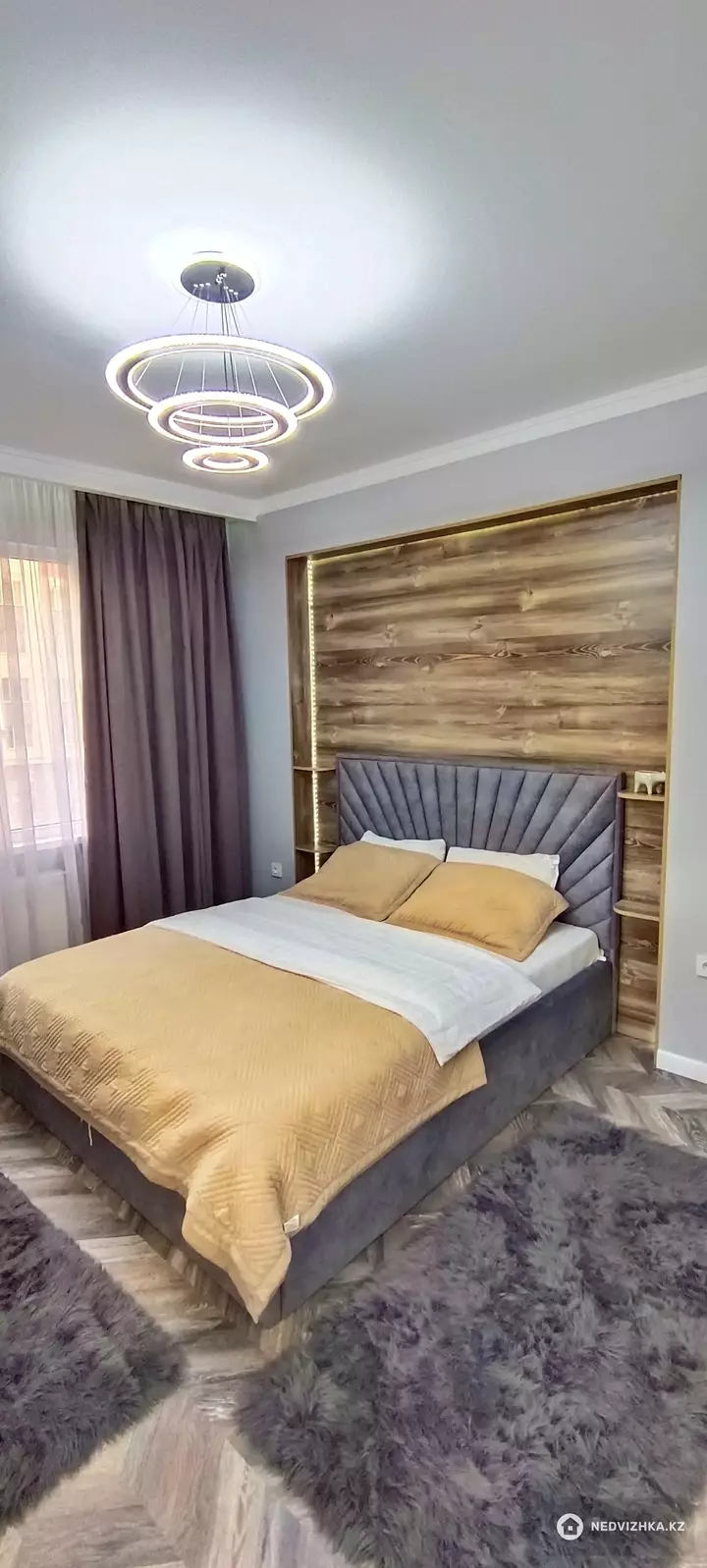 2-комнатная квартира, этаж 3 из 16, 60 м², Посуточно