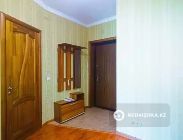 1-комнатная квартира, этаж 5 из 14, 45 м², Посуточно, миниатюра 7