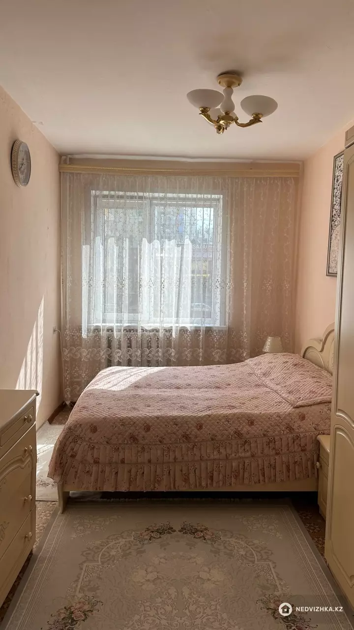 4-комнатная квартира, этаж 2 из 9, 80 м², фотография 5