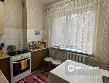 4-комнатная квартира, этаж 2 из 9, 80 м², миниатюра 9