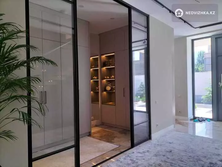 7-комнатный дом, 15 соток, 800 м², фотография 5