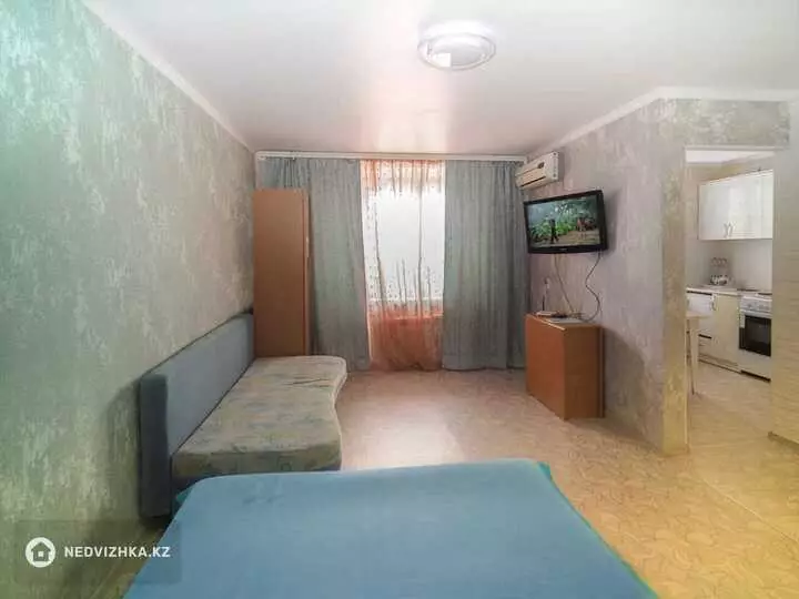 40 м², 1-комнатная квартира, этаж 4 из 4, 40 м², посуточно, изображение - 1