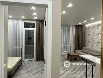 2-комнатная квартира, этаж 8 из 9, 50 м², На длительный срок, миниатюра 5