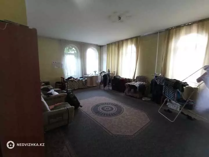 5-комнатный дом, 16 соток, 320 м²