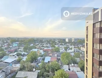 2-комнатная квартира, этаж 11 из 13, 56 м², миниатюра 9