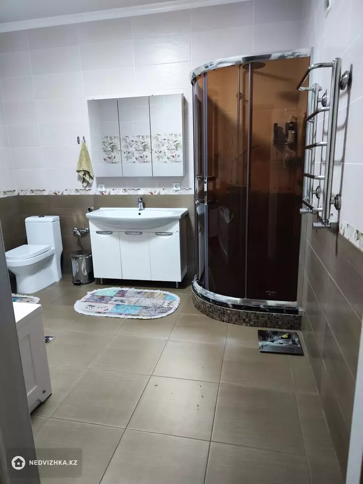 6-комнатный дом, 12 соток, 194 м², фотография 3