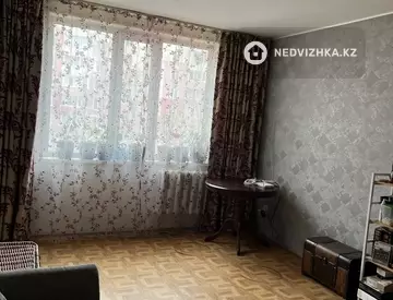 2-комнатная квартира, этаж 3 из 9, 60 м², миниатюра 1