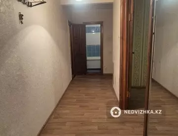 3-комнатная квартира, этаж 7 из 9, 70 м², На длительный срок, миниатюра 8