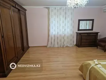 300 м², 5-комнатный дом, 18 соток, 300 м², изображение - 11