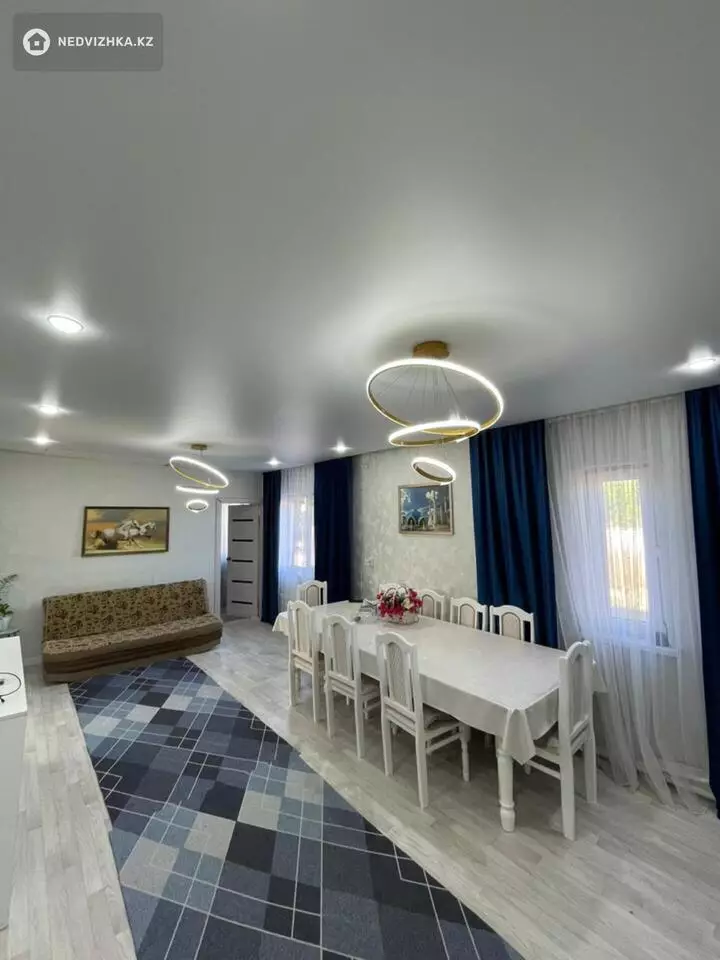 4-комнатный дом, 5 соток, 183 м², фотография 2