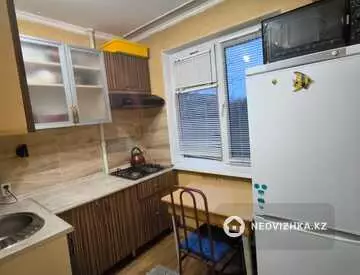 44.5 м², 2-комнатная квартира, этаж 3 из 5, 44 м², изображение - 4