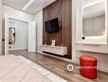 1-комнатная квартира, этаж 11 из 12, 50 м², Посуточно, миниатюра 10