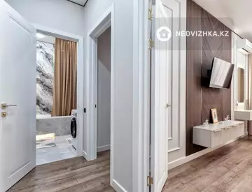 1-комнатная квартира, этаж 11 из 12, 50 м², Посуточно, миниатюра 12