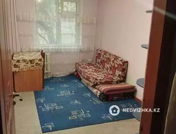 2-комнатная квартира, этаж 3 из 3, 50 м², на длительный срок