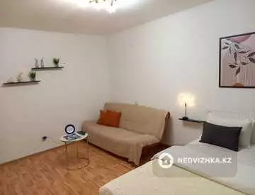 2-комнатная квартира, этаж 8 из 9, 50 м², посуточно