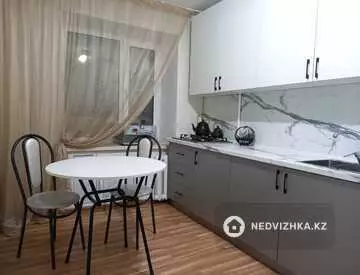 50 м², 2-комнатная квартира, этаж 8 из 9, 50 м², посуточно, изображение - 11