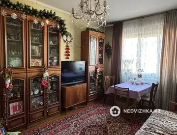 4-комнатная квартира, этаж 5 из 5, 80 м²