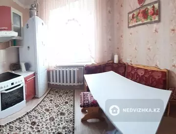 3-комнатная квартира, этаж 7 из 9, 64 м², миниатюра 3