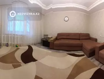 3-комнатная квартира, этаж 7 из 9, 64 м², миниатюра 2