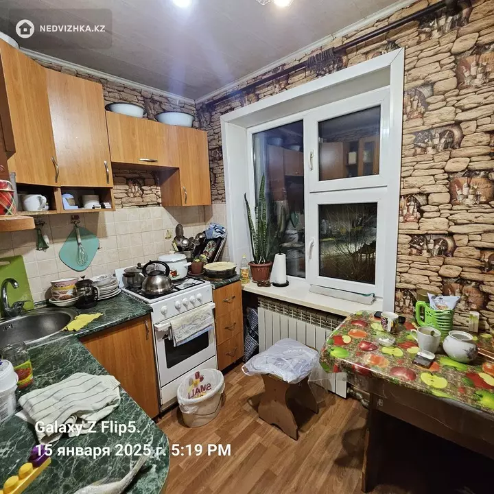 57.4 м², 3-комнатная квартира, этаж 3 из 3, 57 м², изображение - 1